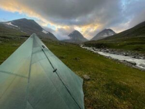 Gramjakt & Skalmo Ultralight Apparel from Sweden